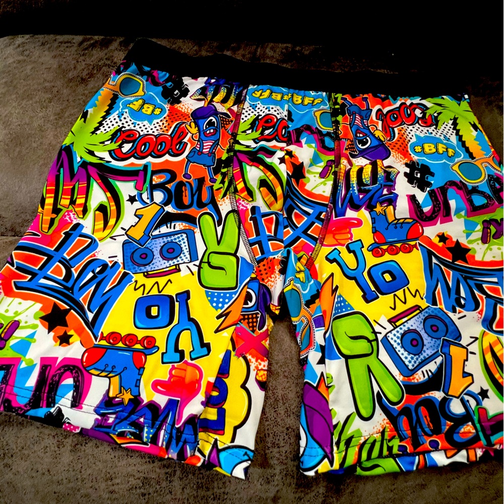 Men’s graphic design underwear size large